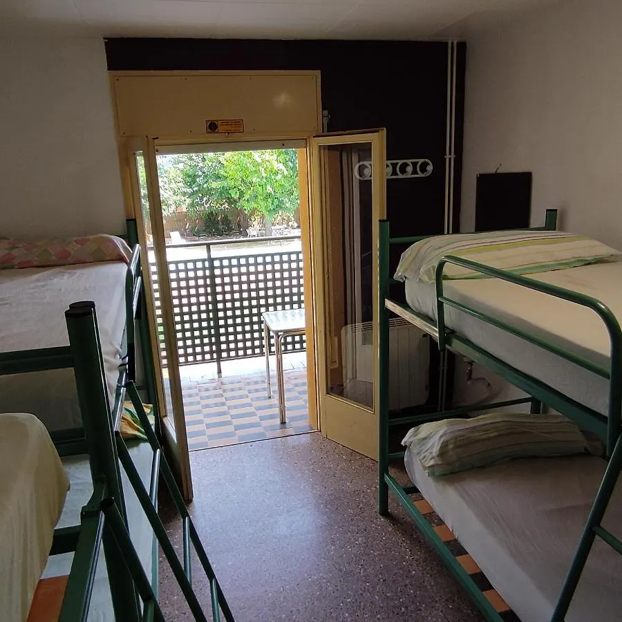 Alberg Restaurant Bellavista Santa Pau Homestay